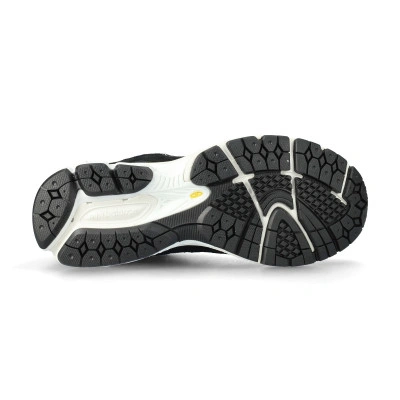 New Balance Sneakers 2002R — photo 4