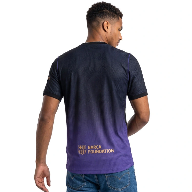 camiseta-nike-authentic-fc-barcelona-segunda-equipacion-x-kobe-2026-2027-purple-1