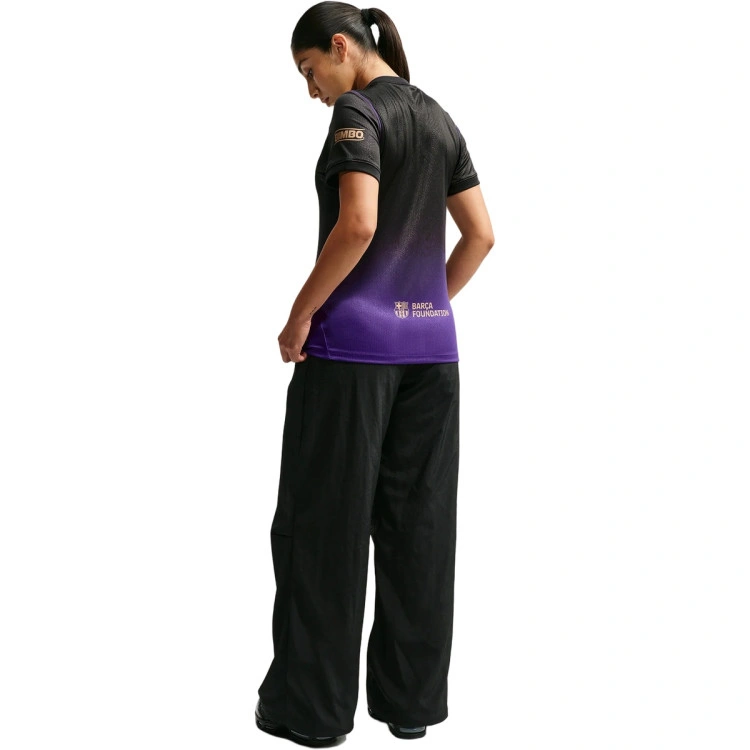 camiseta-nike-fc-barcelona-segunda-equipacion-x-kobe-2026-2027-mujer-purple-3
