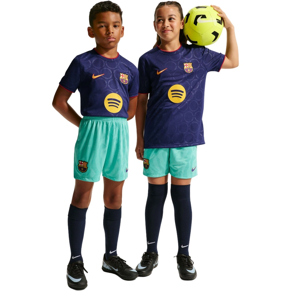 pantalon-corto-nike-fc-barcelona-tercera-equipacion-2026-2027-nino-greenblue-4