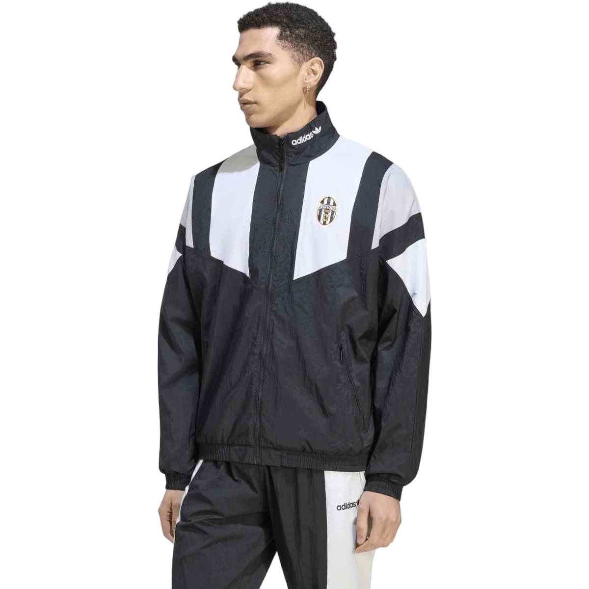 chaqueta-adidas-juventus-fanswear-2026-2027-black-0