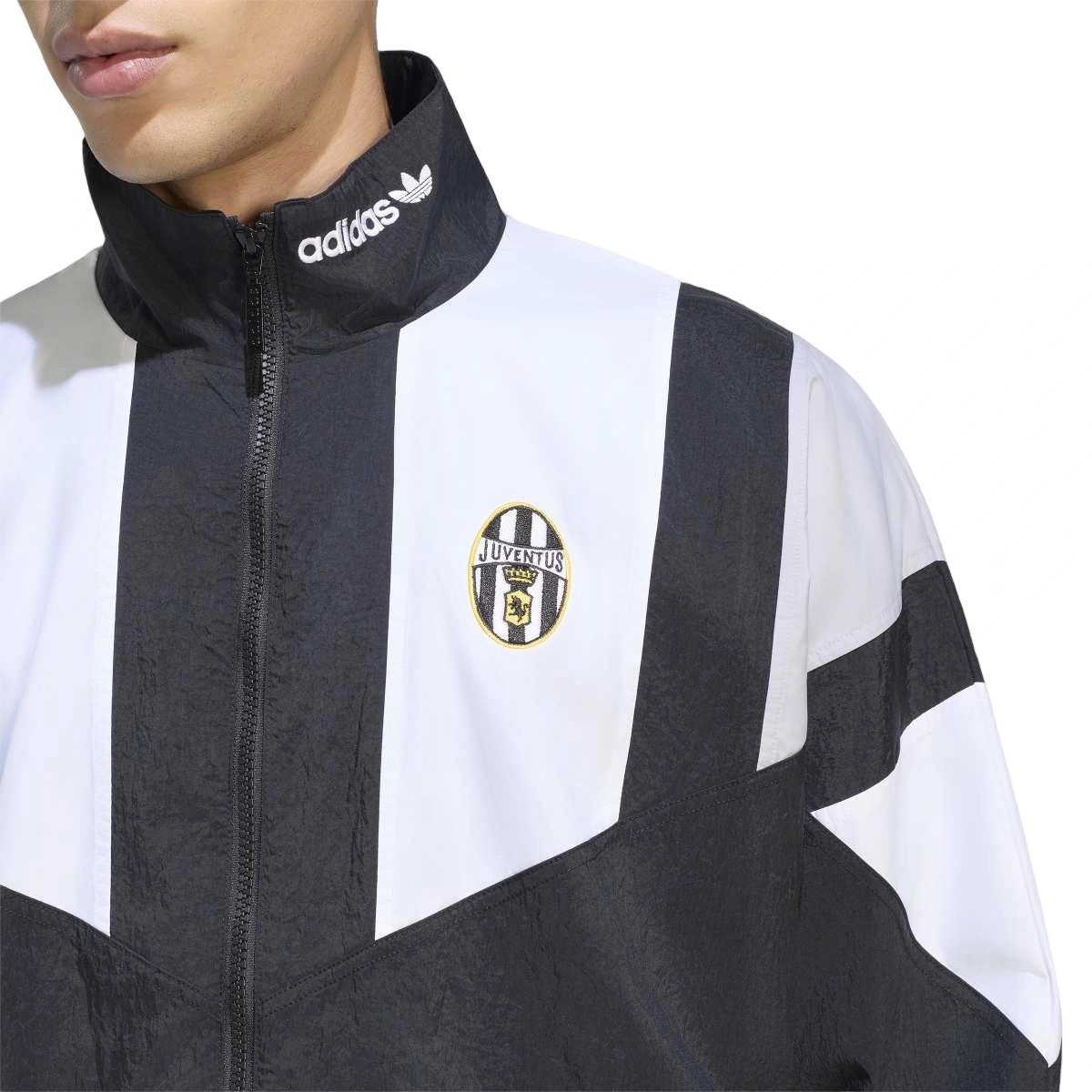 chaqueta-adidas-juventus-fanswear-2026-2027-black-2