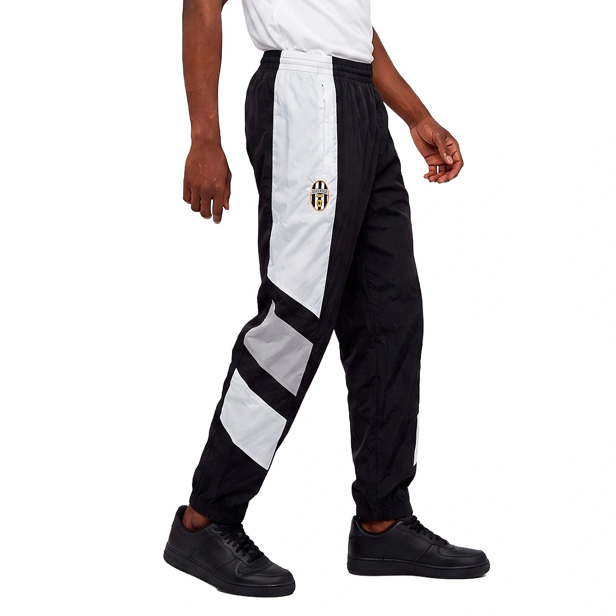 pantalon-largo-adidas-juventus-eqt-fanswear-2026-2027-negro-2
