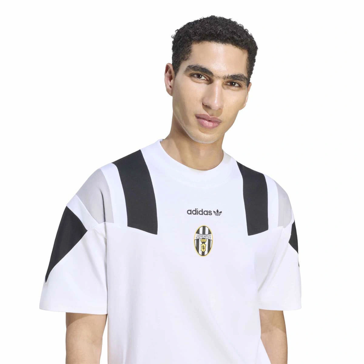 camiseta-adidas-juventus-eqt-fanswear-2026-2027-white-2