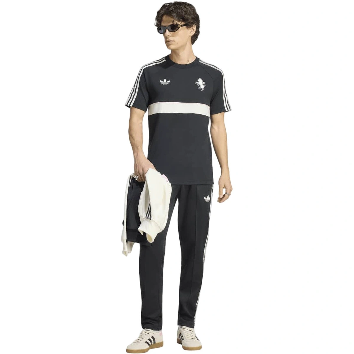 camiseta-adidas-juventus-fanswear-2026-2027-black-4