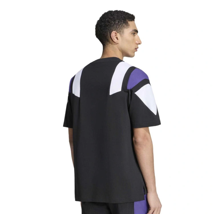 camiseta-adidas-real-madrid-eqt-fanswear-2026-2027-black-1