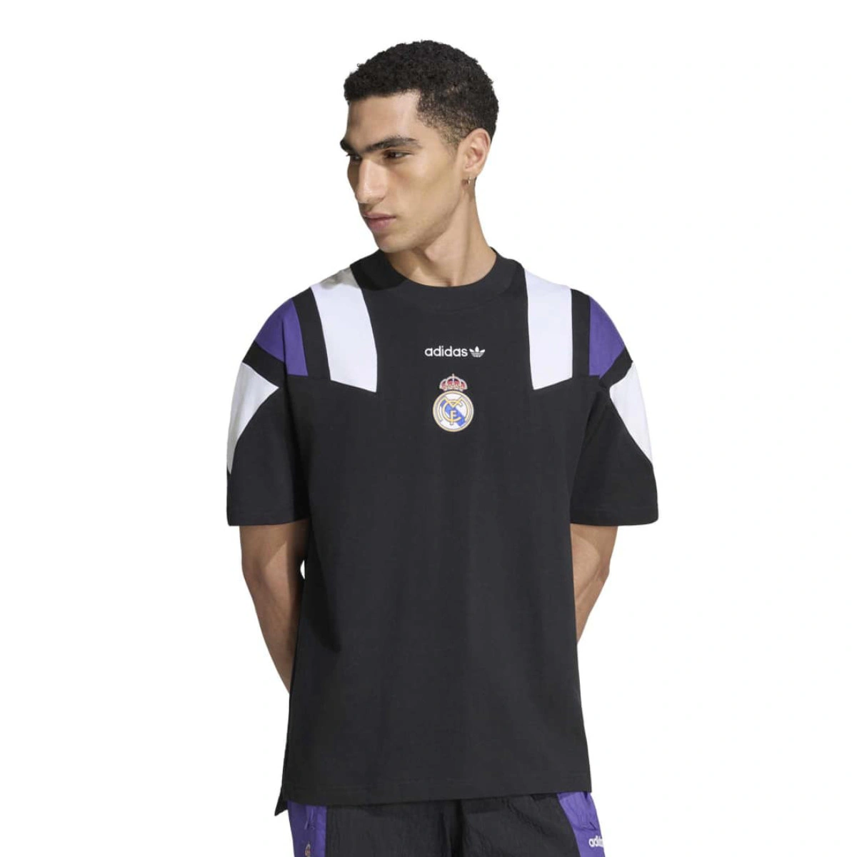 camiseta-adidas-real-madrid-eqt-fanswear-2026-2027-black-0