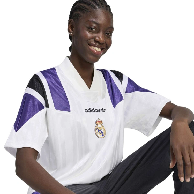camiseta-adidas-real-madrid-fanswear-2026-2027-white-2