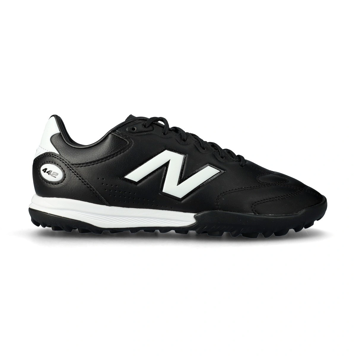 bota-new-balance-442-pro-turf-v3-black-white-1