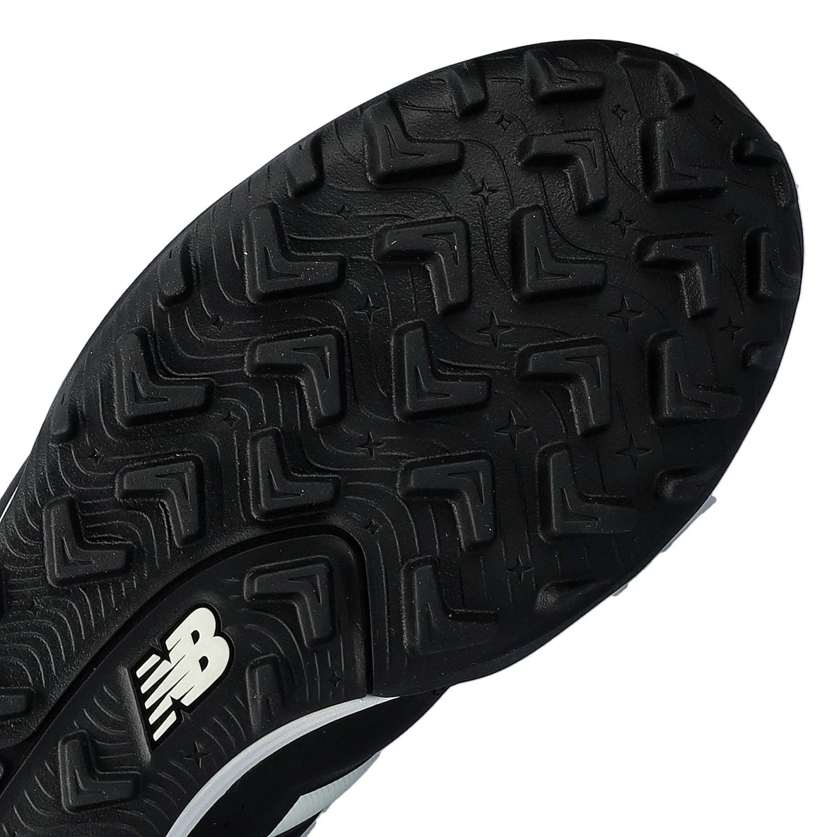bota-new-balance-442-pro-turf-v3-black-white-8