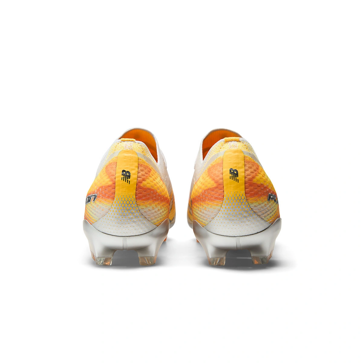bota-new-balance-furon-elite-fg-v9-fresh-air-satsuma-orange-4