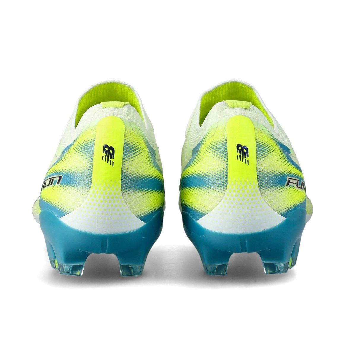 bota-new-balance-furon-pro-fg-v9-blanco-4
