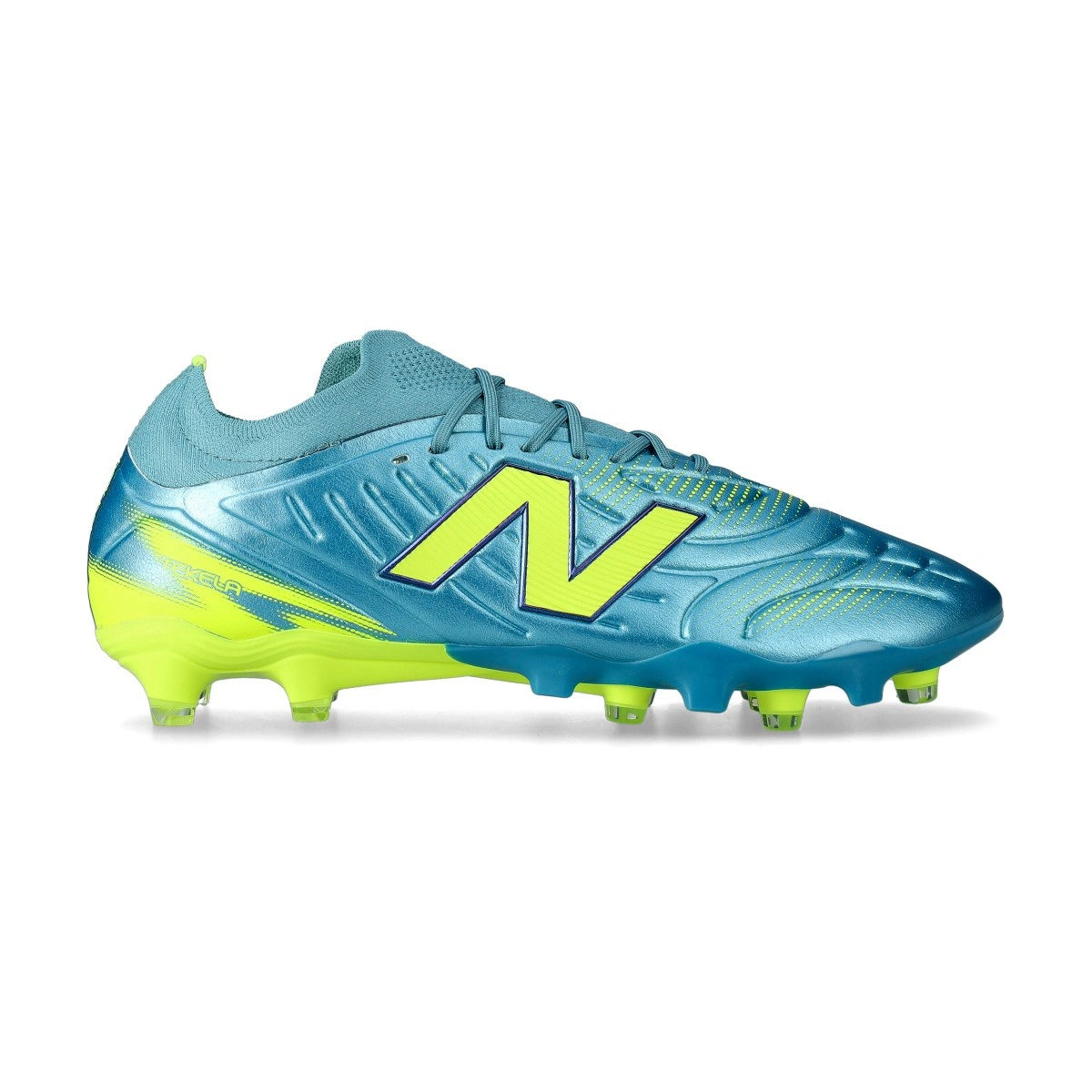 bota-new-balance-tekela-pro-low-laced-fg-v5-azul-1