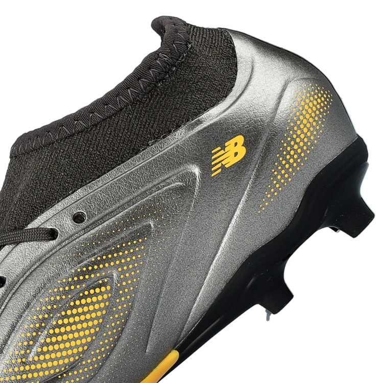 bota-new-balance-tekela-team-low-laced-fg-v5-nino-gris-7