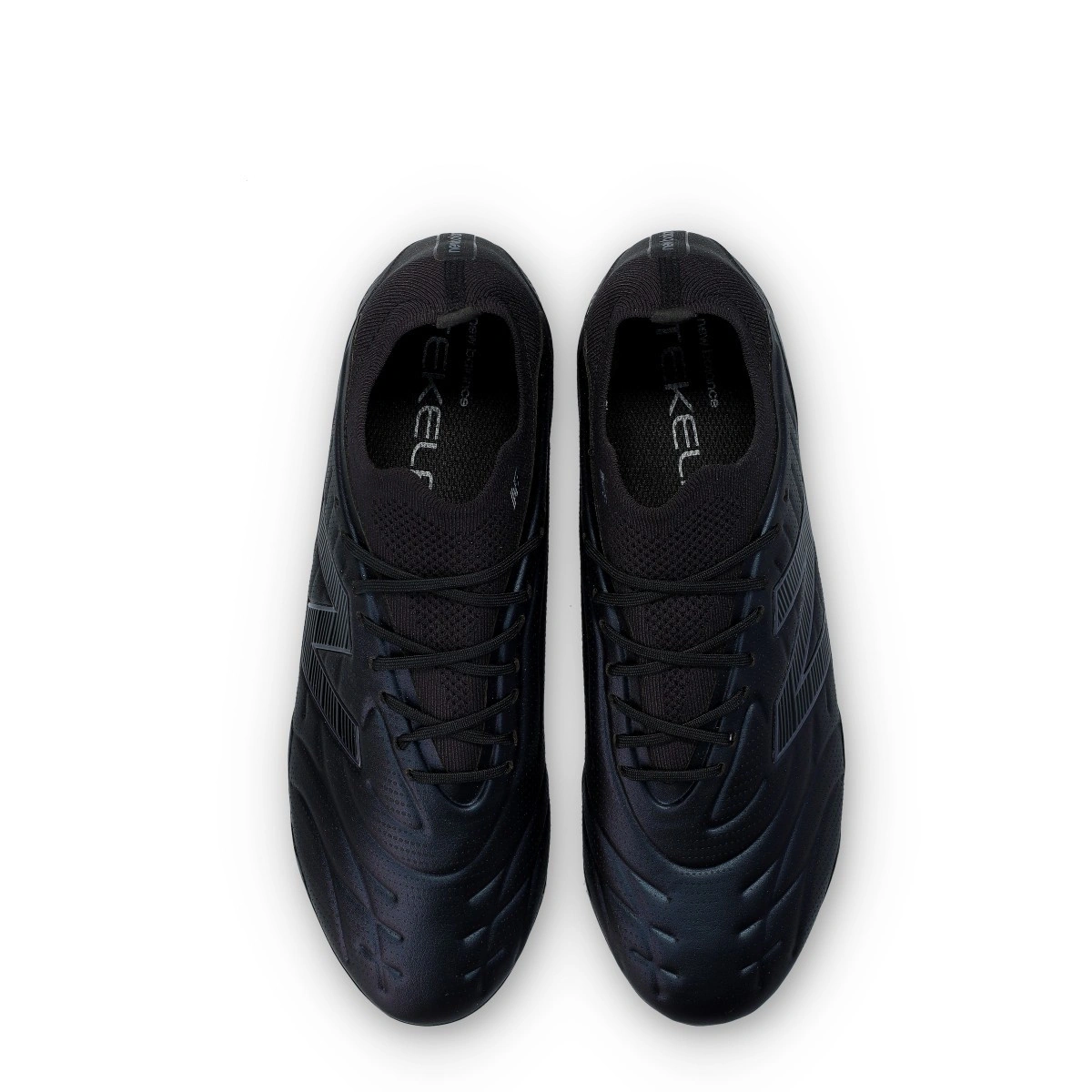 bota-new-balance-tekela-elite-low-laced-fg-v5-black-5