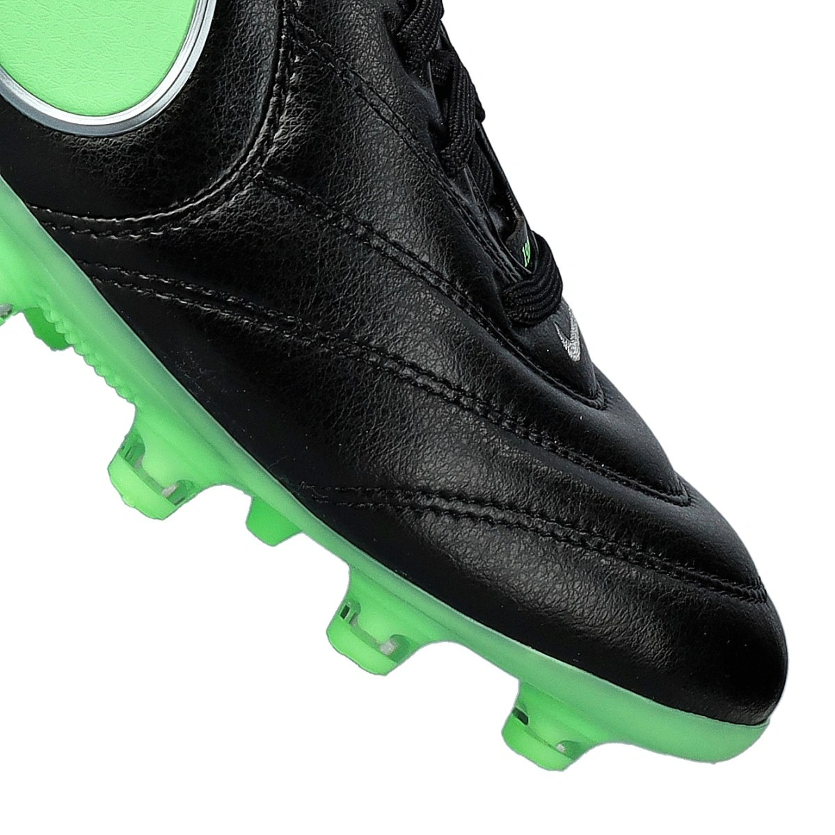 bota-nike-tiempo-maestro-pro-ag-negro-6