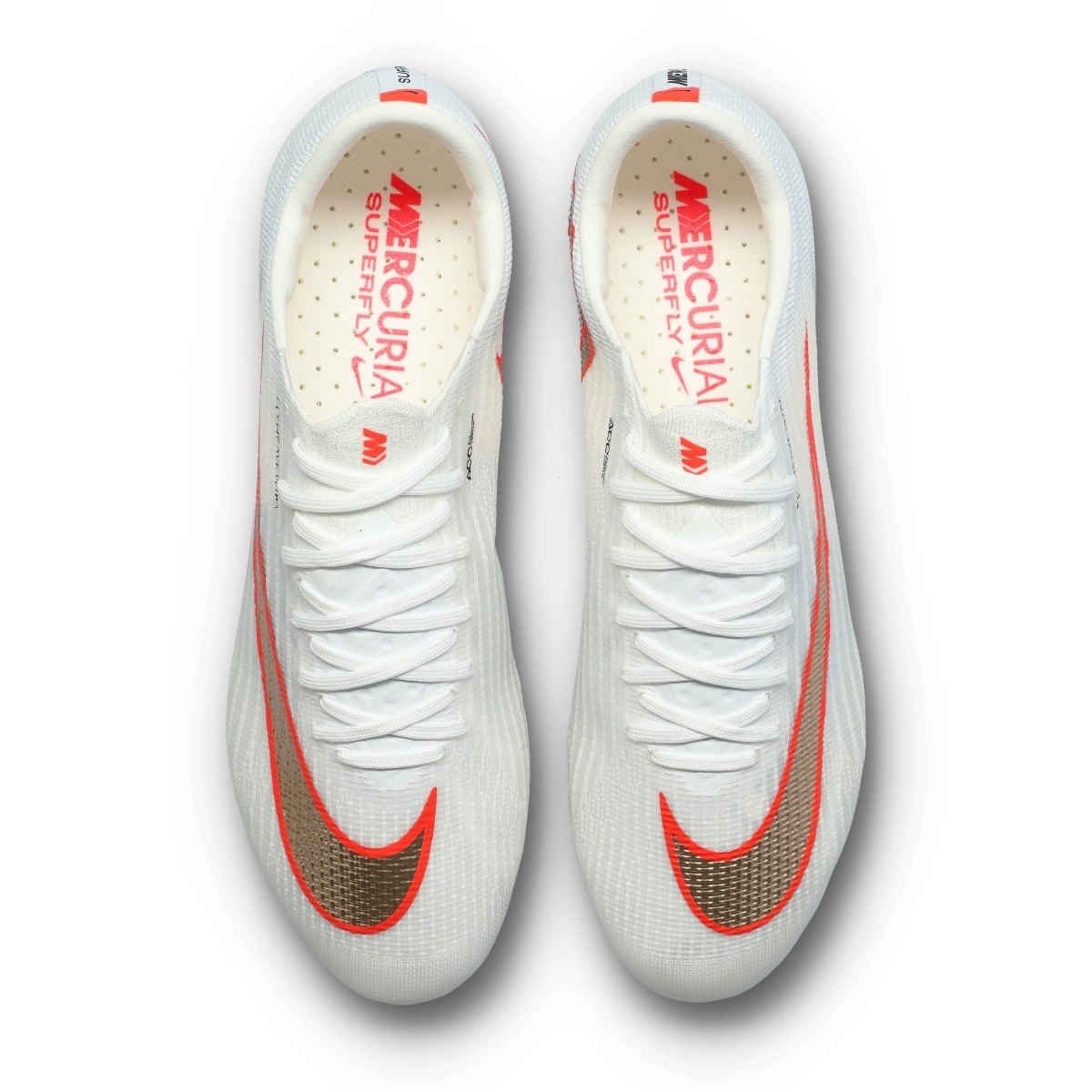 bota-nike-air-zoom-mercurial-superfly-11-elite-fg-white-blur-brt-crimson-5