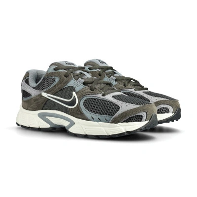 Nike V5 Rnr Suede 2 Sneakers