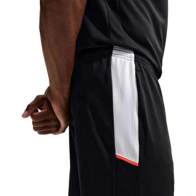 Academy 25 Shorts