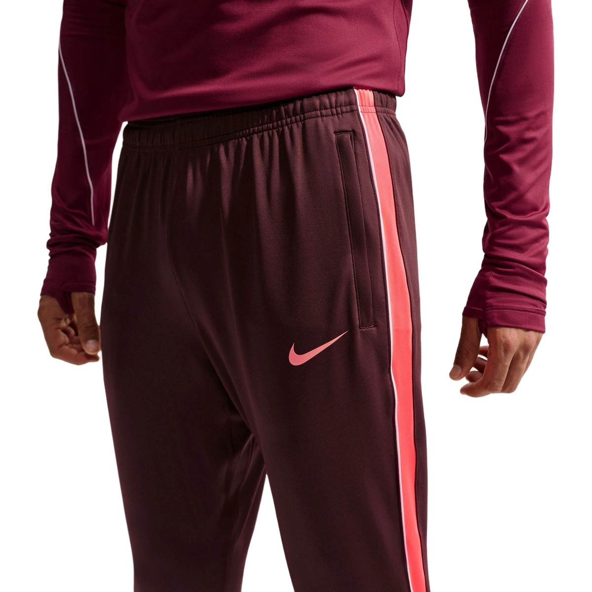 pantalon-largo-nike-nike-strike-dri-fit-mystic-dates-bright-crimson-white-bright-cri-2