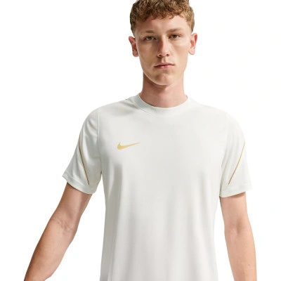 Nike Camiseta Dri-Fit Strike — photo 4