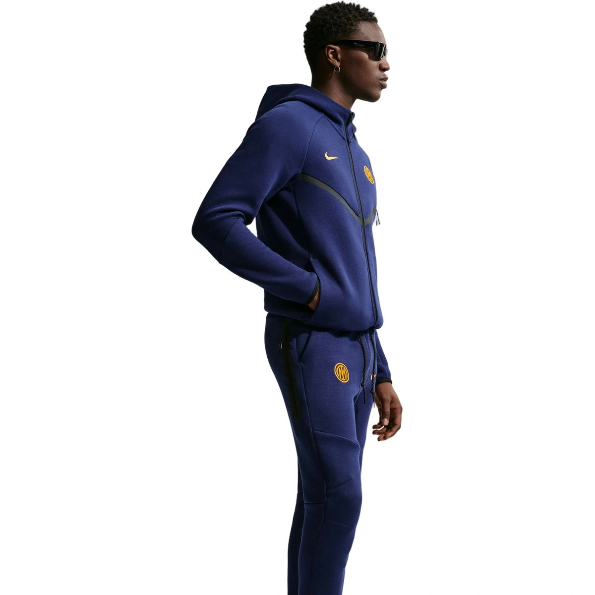 pantalon-largo-nike-inter-milan-fanswear-2026-2027-black-lyon-blue-2
