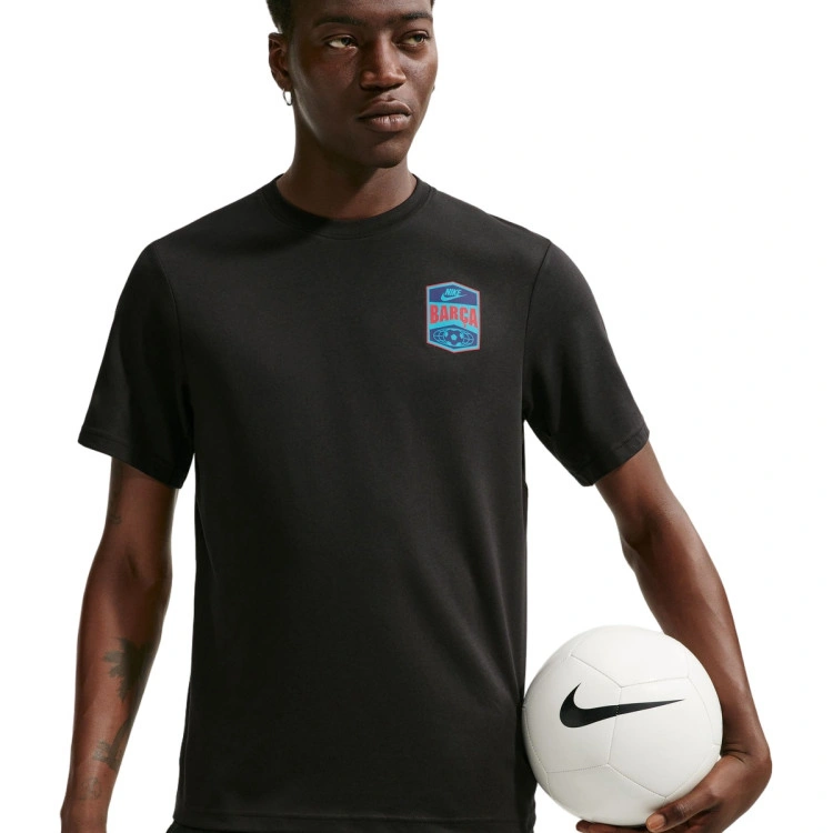 camiseta-nike-fc-barcelona-fanswear-2026-2027-black-black-dusty-cactus-university-gold-full-0