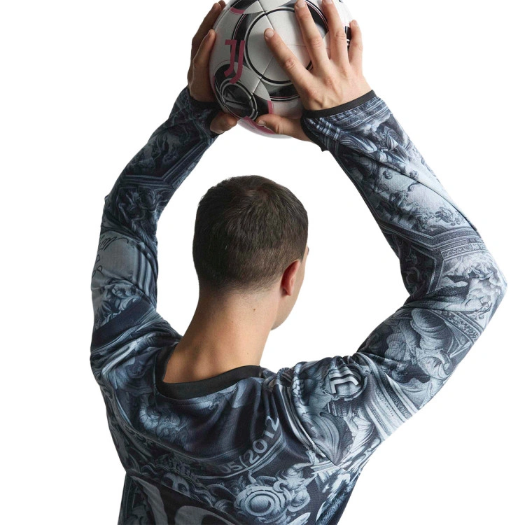 camiseta-adidas-juventus-del-piero-fanswear-pre-match-2025-2026-black-3