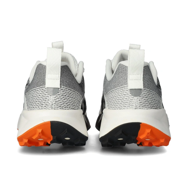 zapatilla-nike-wildhorse-10-summit-white-black-safety-orange-phantom-4