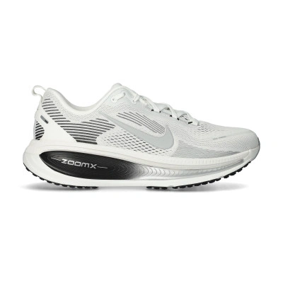 Tenis Vomero 18