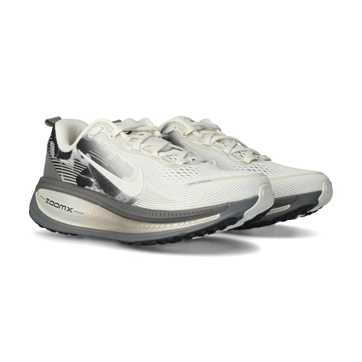 zapatilla-nike-vomero-18-mujer-se-phantom-sail-pencil-point-anthracite-0