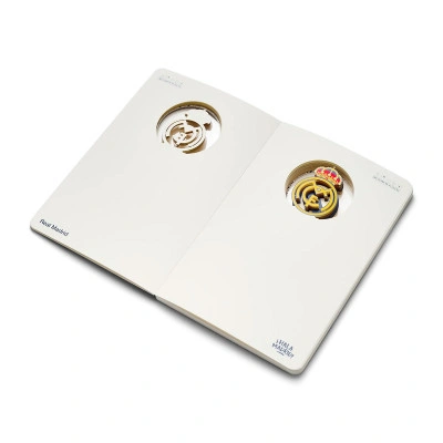 Real Madrid CF Cuaderno Real Madrid Blanca Talla M — foto 3