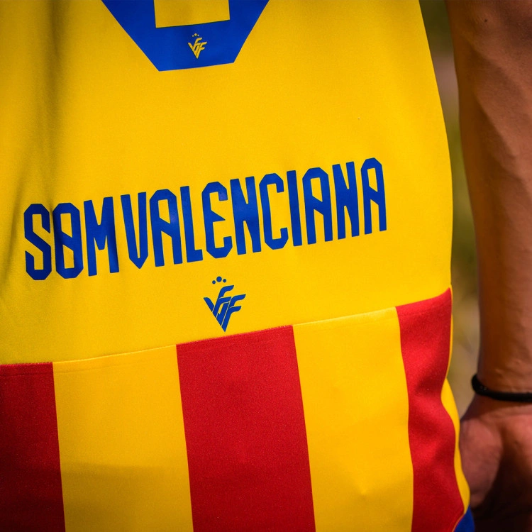 camiseta-adidas-2-equipacion-nino-ffcv-sin-personalizacion-2026-2027-yellow-red-4
