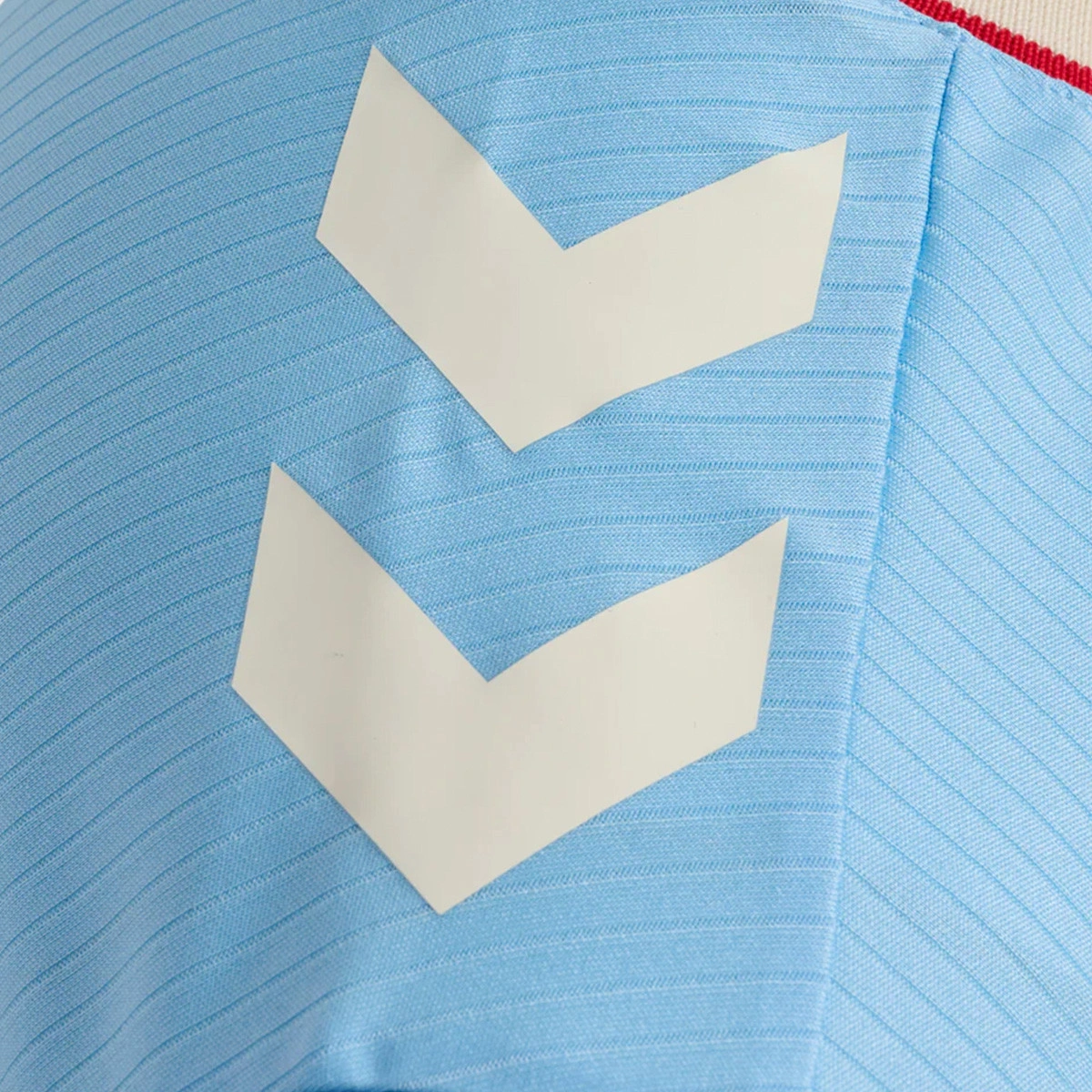 camiseta-hummel-celta-de-vigo-primera-equipacion-2026-2027-blue-bell-4