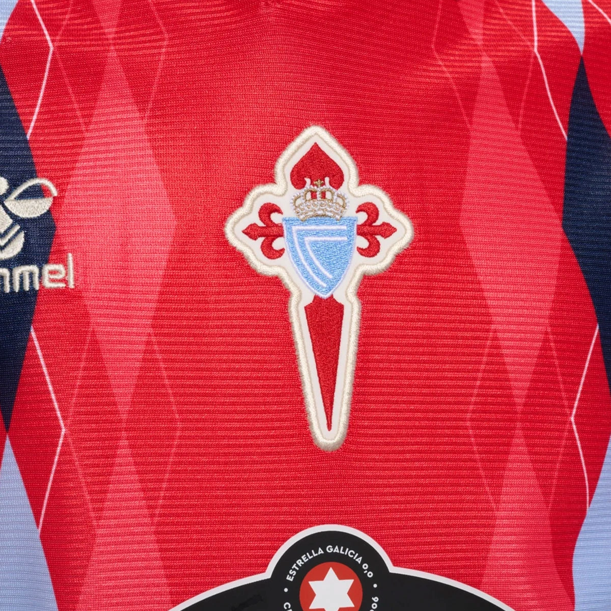 camiseta-hummel-celta-de-vigo-tercera-equipacion-2026-2027-chinese-red-2