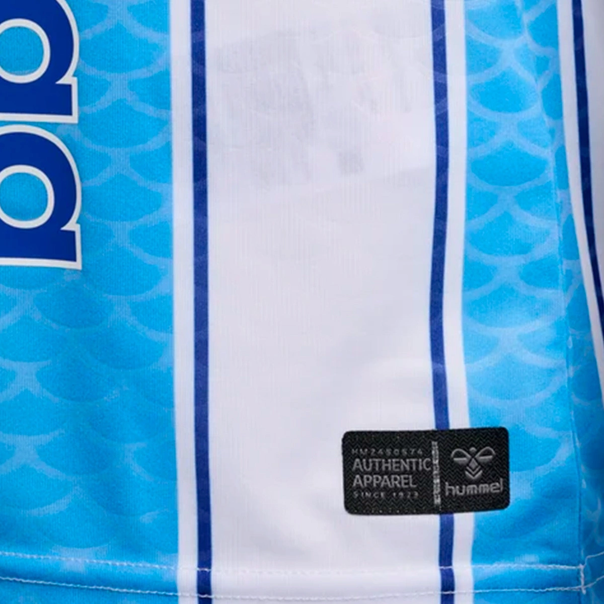camiseta-hummel-malaga-cf-primera-equipacion-2026-2027-nino-blue-white-4