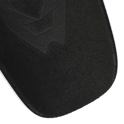 SAK Espinillera Shape — foto 4