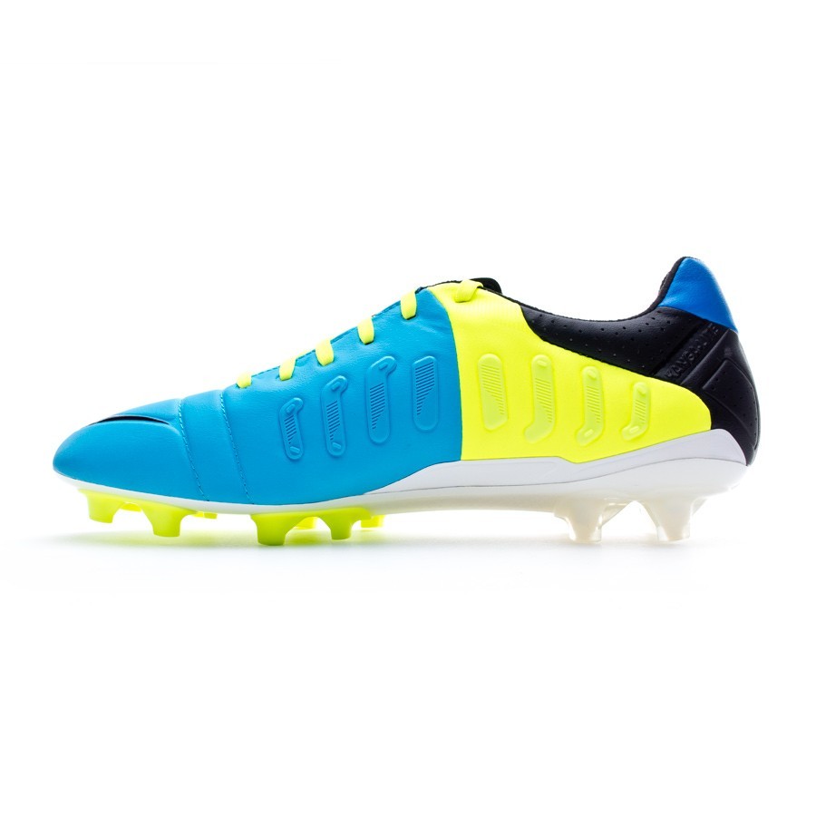 Football Boots Nike CTR360 Maestri III 