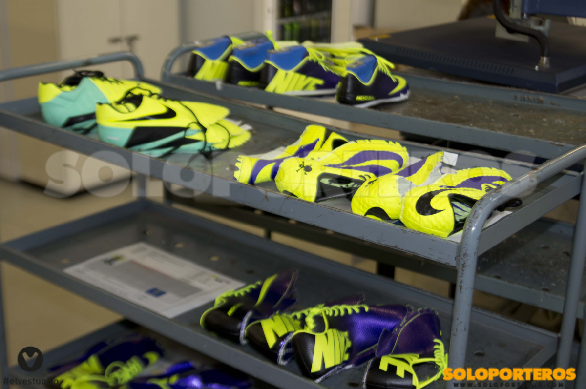 Soloporteros visita la fábrica de Nike en Montebelluna Blogs - Fútbol Emotion