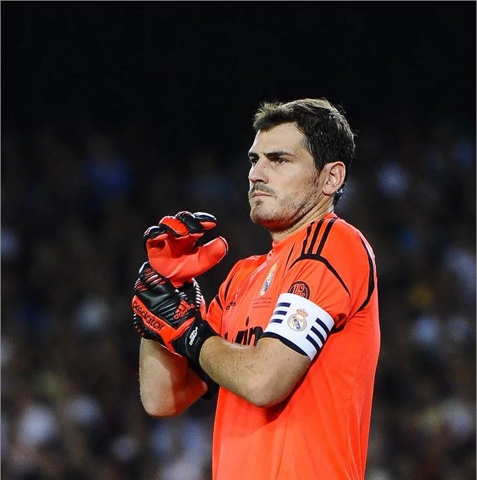 post card Iker_Casillas_2013.webp