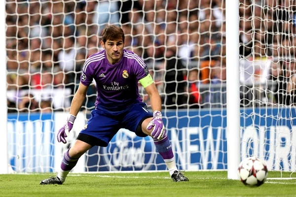 post card supero-la-marca-de-132-partidos-de-raul-gonzalez_0.webp