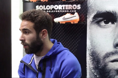Dani Carvajal (Real Madrid) nos presenta sus nuevas Tiempo Legend V