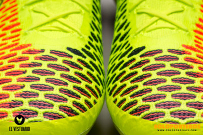 El secreto de Nike Magista Obra