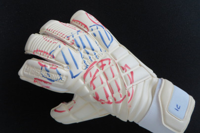 adidas Predator Zones: detrás de los guantes