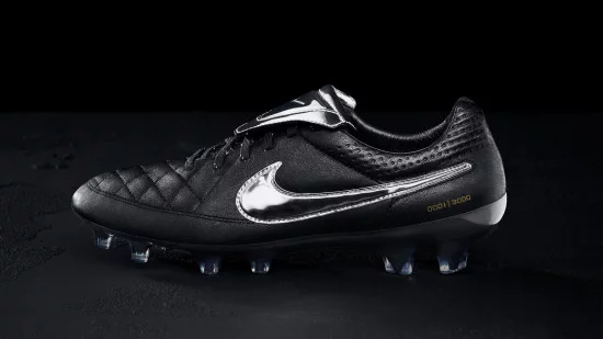 Nike legend v shop