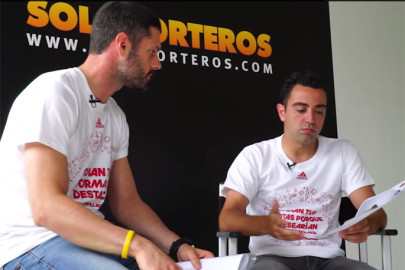 La carrera de Xavi Hernández a través de sus botas