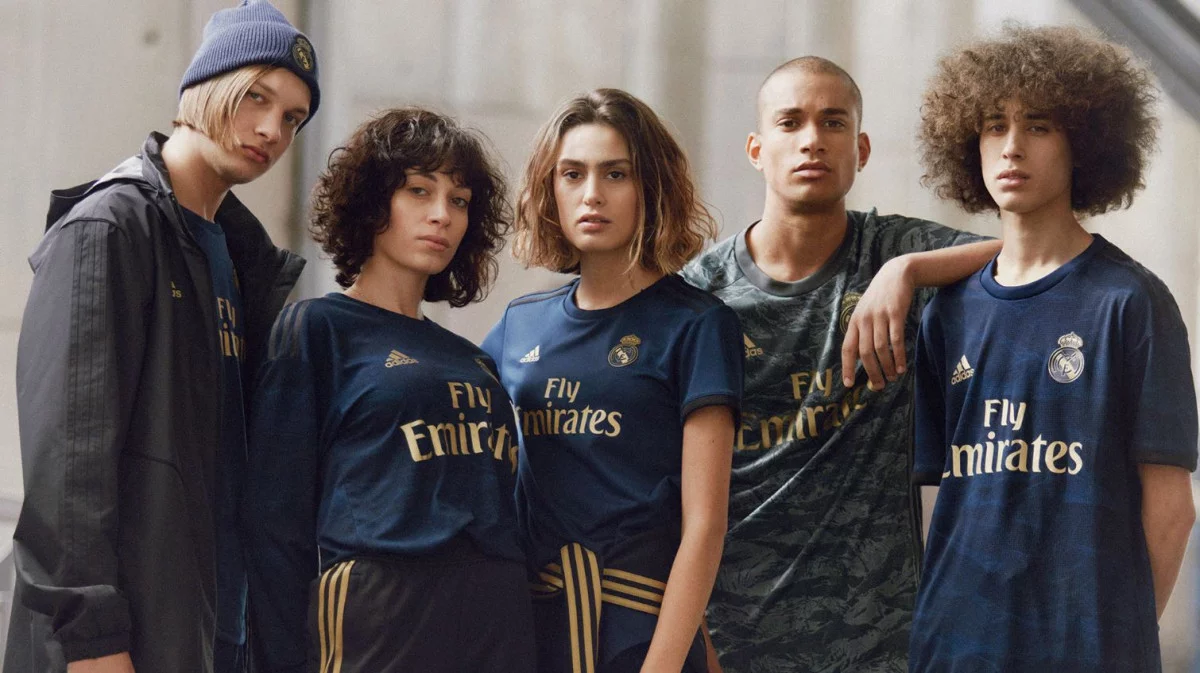 post card Segunda_camiseta_real_madrid_2.webp