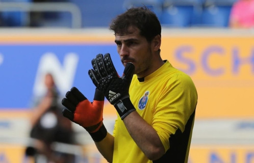 ocurre con los guantes Iker Casillas? - Blogs -