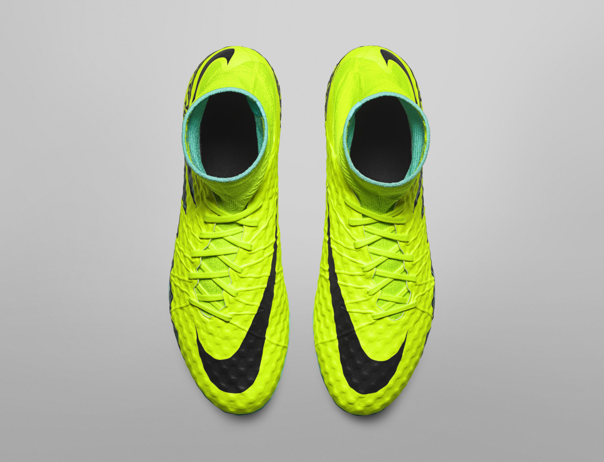 mareado Correctamente paquete Botas de fútbol Nike Hypervenom Phantom II / Restyling - Blogs - Fútbol  Emotion