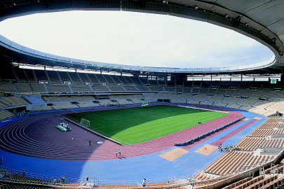 ¿Quieres jugar un partido en el Estadio de la Cartuja?